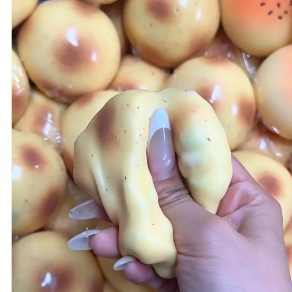 Fried Potato Shaped Squishy To - Party Games Ideas recensione e prezzo